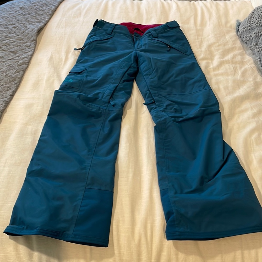 Womens North Face Ski pants S